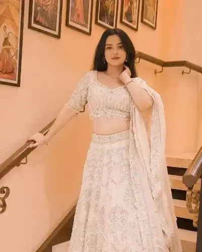 Escort Kamuthi
